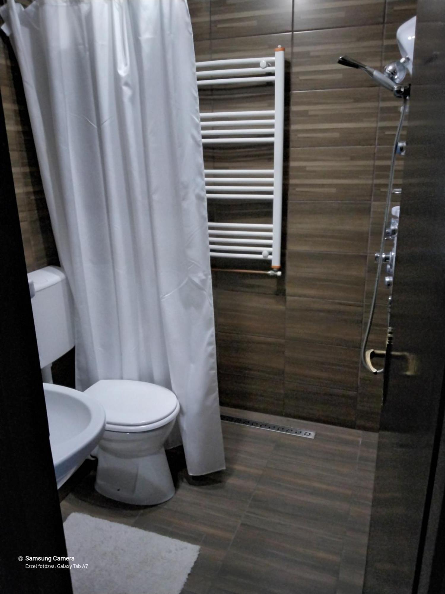 St. Kristof Vendeghaz Hotel Abadszalok Luaran gambar